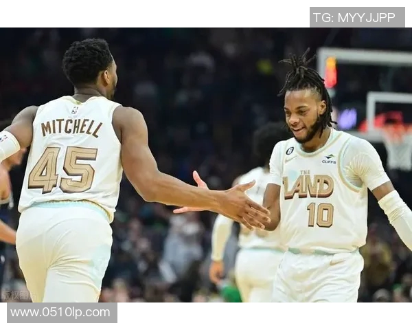 骑士惨败篮网,季后赛资格难保:揭示潜在危机与解决之道 骑士惨败篮网,季后赛资格难保:揭示潜在危机与解决之道